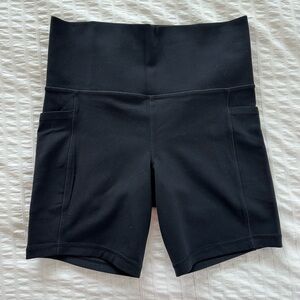 Athleta Salutation Stash Pocket II, 7" High-Waisted Black Shorts